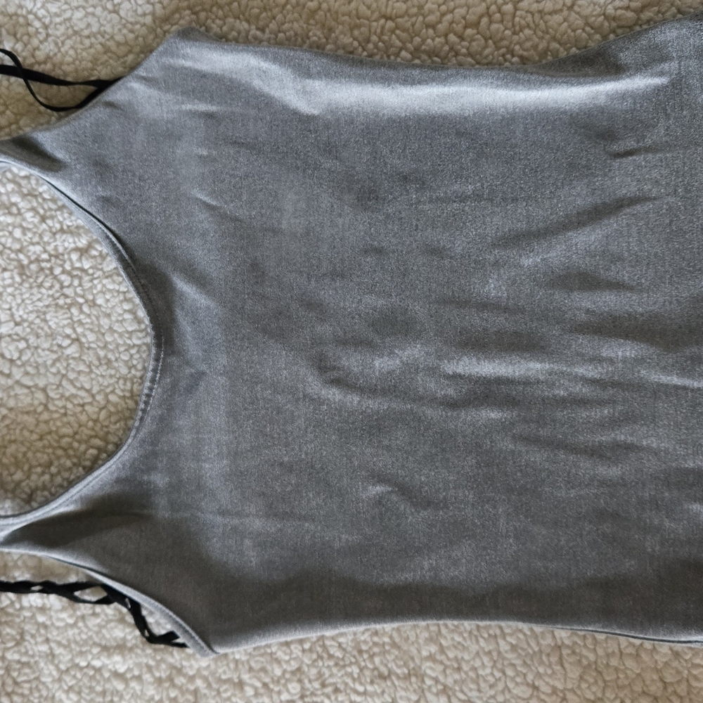 Eye Candy Women's Silver Shimmer Fitted Halter Top Night Out Size S - Picture 3 of 3